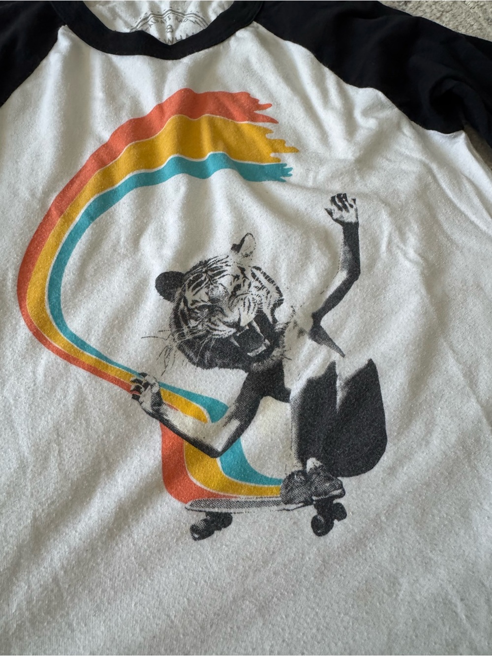 Tiny Whales Skateboarding Tiger Head Rainbow Raglan Shirt Top